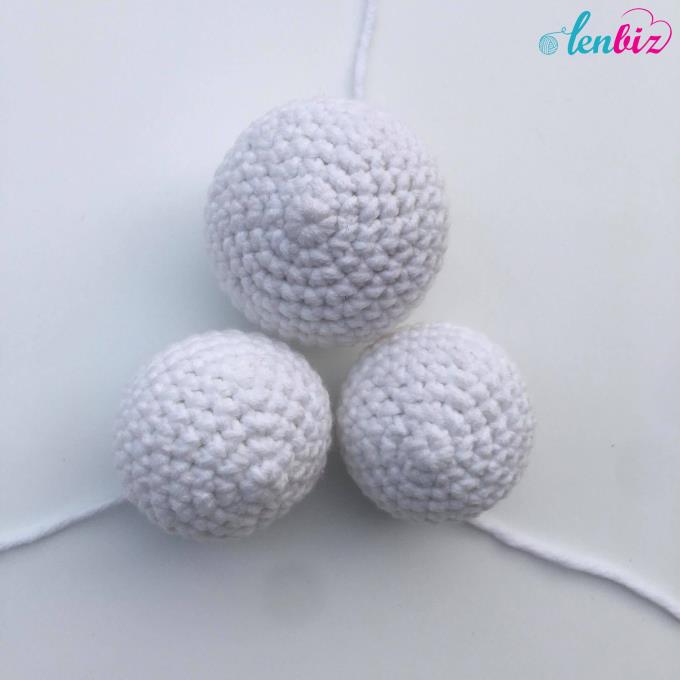 Vẻ cute của bé chuột xám thực sự khiến nhiều chị em lenbiz yêu ngay từ cái nhìn đầu tiên. Phiên bản tăng size cho bé ôm thỏa thích cũng cute không kém đâu nè! Lenbiz.vn gửi tặng bạn chart móc chuột xám tăng size, cùng móc và khoe thành phẩm thôi nào!