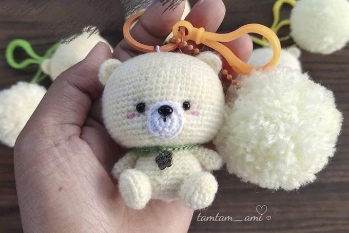 Chart móc khóa gấu siêu cute của tác giả Tamtam_ami