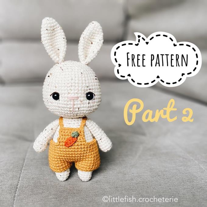 Một bé thỏ nhỏ xinh xinh mà người mới học móc len có thể thử sức là mẫu thỏ free của tác giả Little Fish Crocheteria. Chart móc thỏ len Hazelnut cute hết sức chi tiết nên bạn yên tâm mình sẽ hoàn thành một cách dễ dàng nhé! 