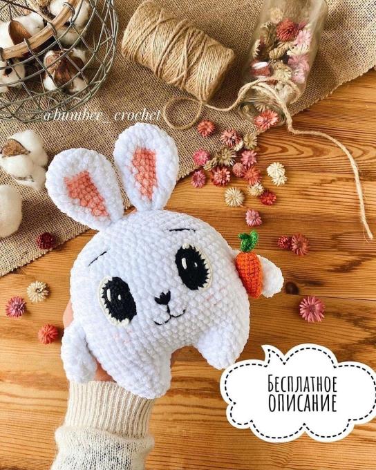 Có rất nhiều mẫu thỏ mà bạn có thể yêu ngay từ cái nhìn đầu tiên, và mẫu thỏ trắng bằng len nhung dễ thương của tác giả Bumbee_crochet cũng không ngoại lệ. Chart móc thỏ trắng bằng len nhung cute vô đối bằng tiếng Việt đã sẵn sàng để bạn bắt tay vào móc ngay nè!